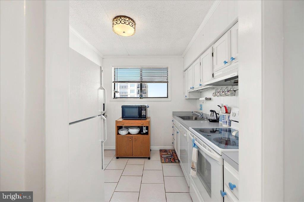 1 133RD STREET 806B