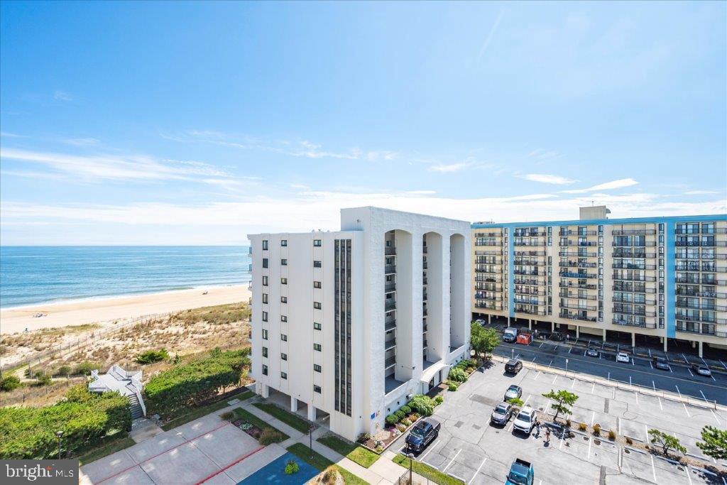 1 133RD STREET 806B