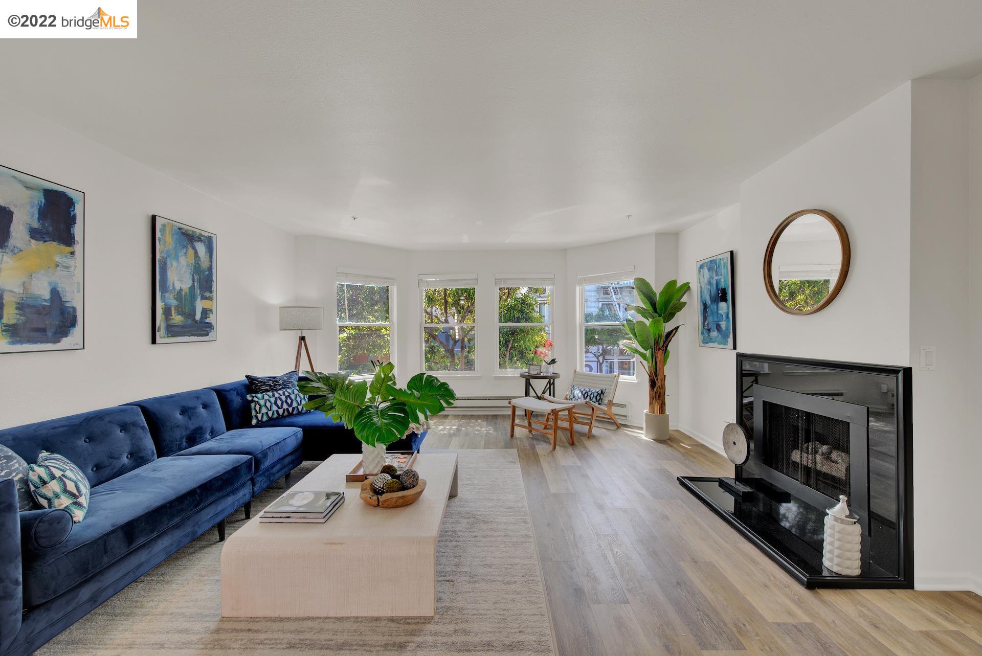 430 Hayes St. Unit: 102