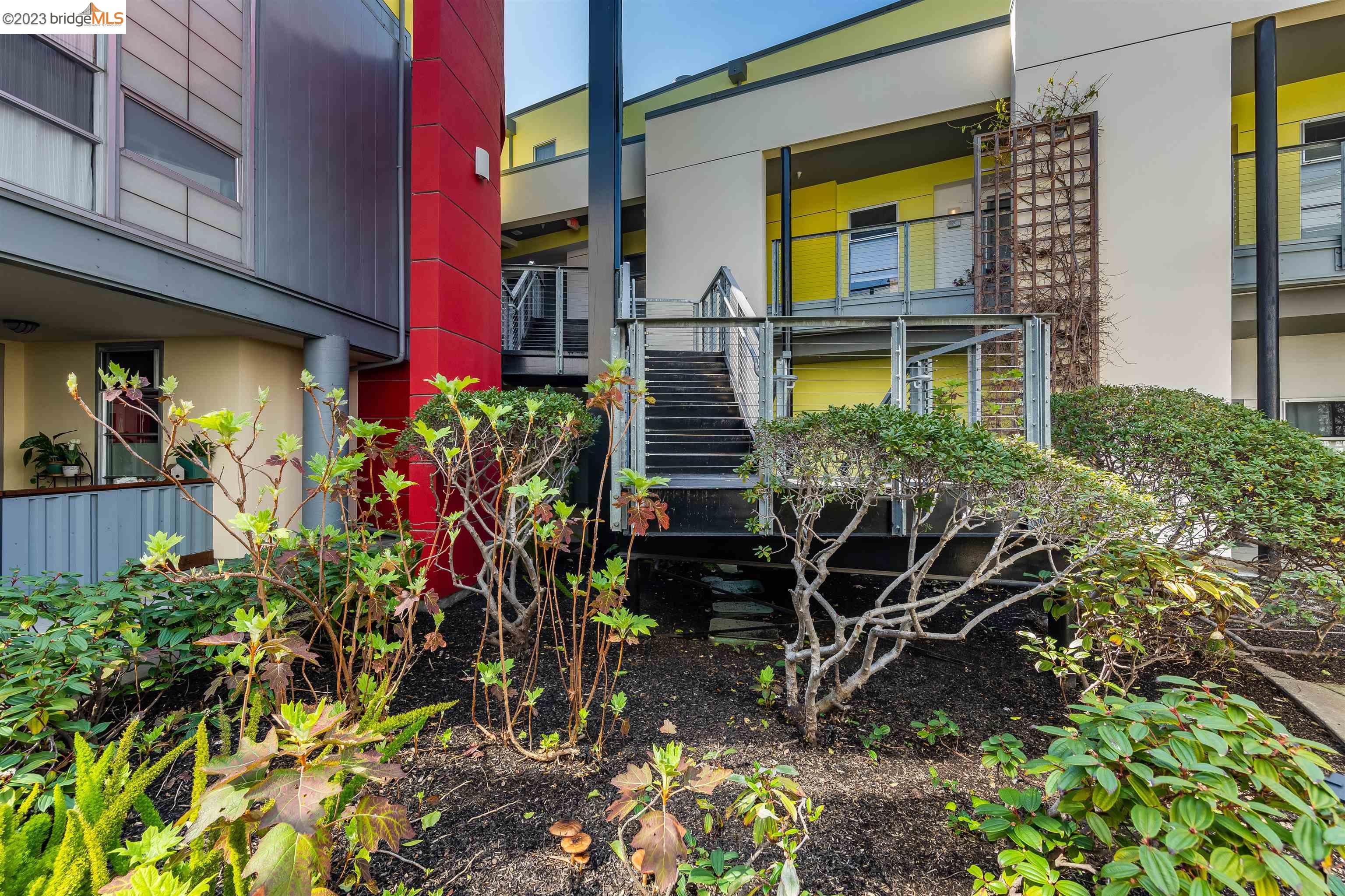 1200 65Th St Unit: 205