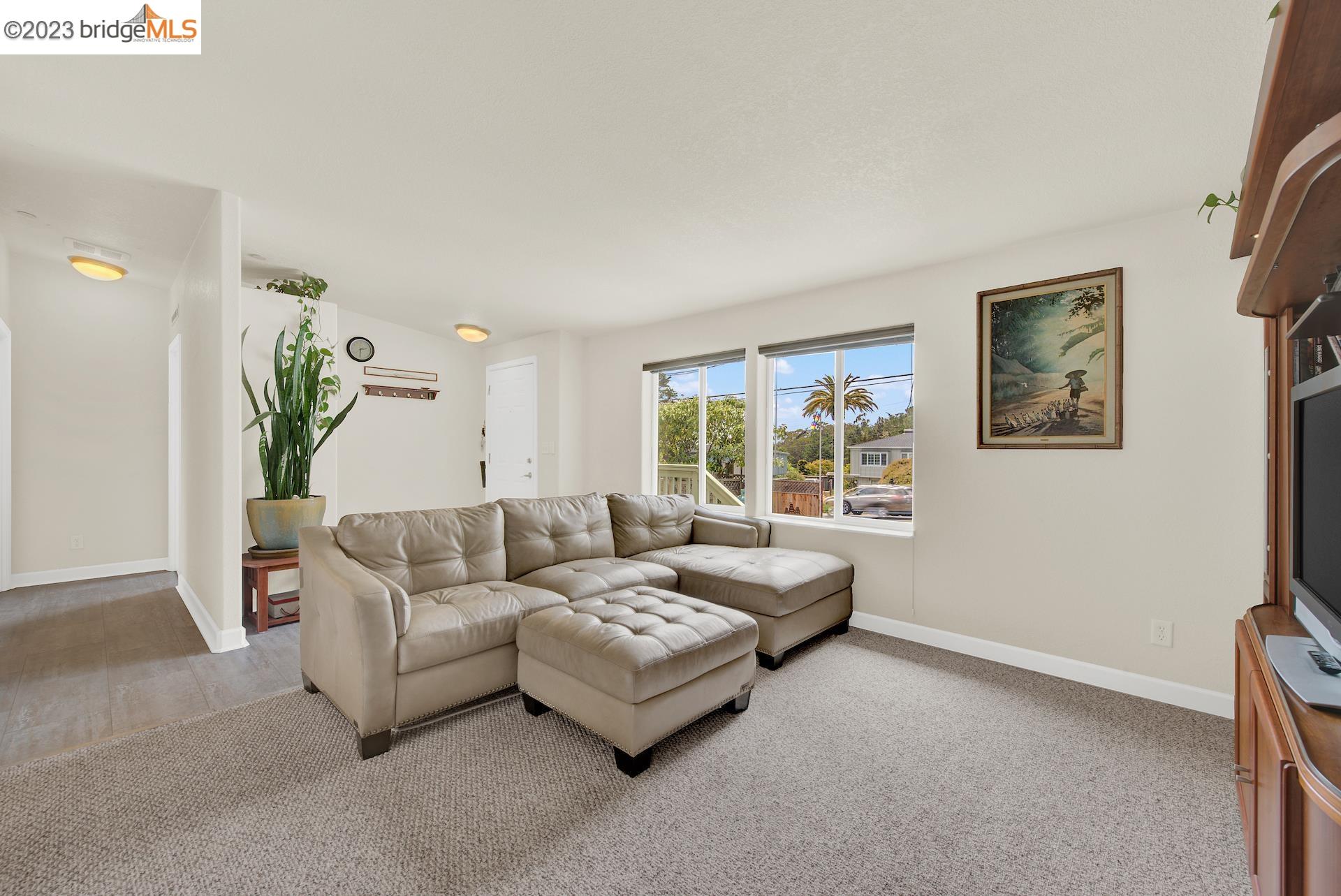 1790 N Highway 1