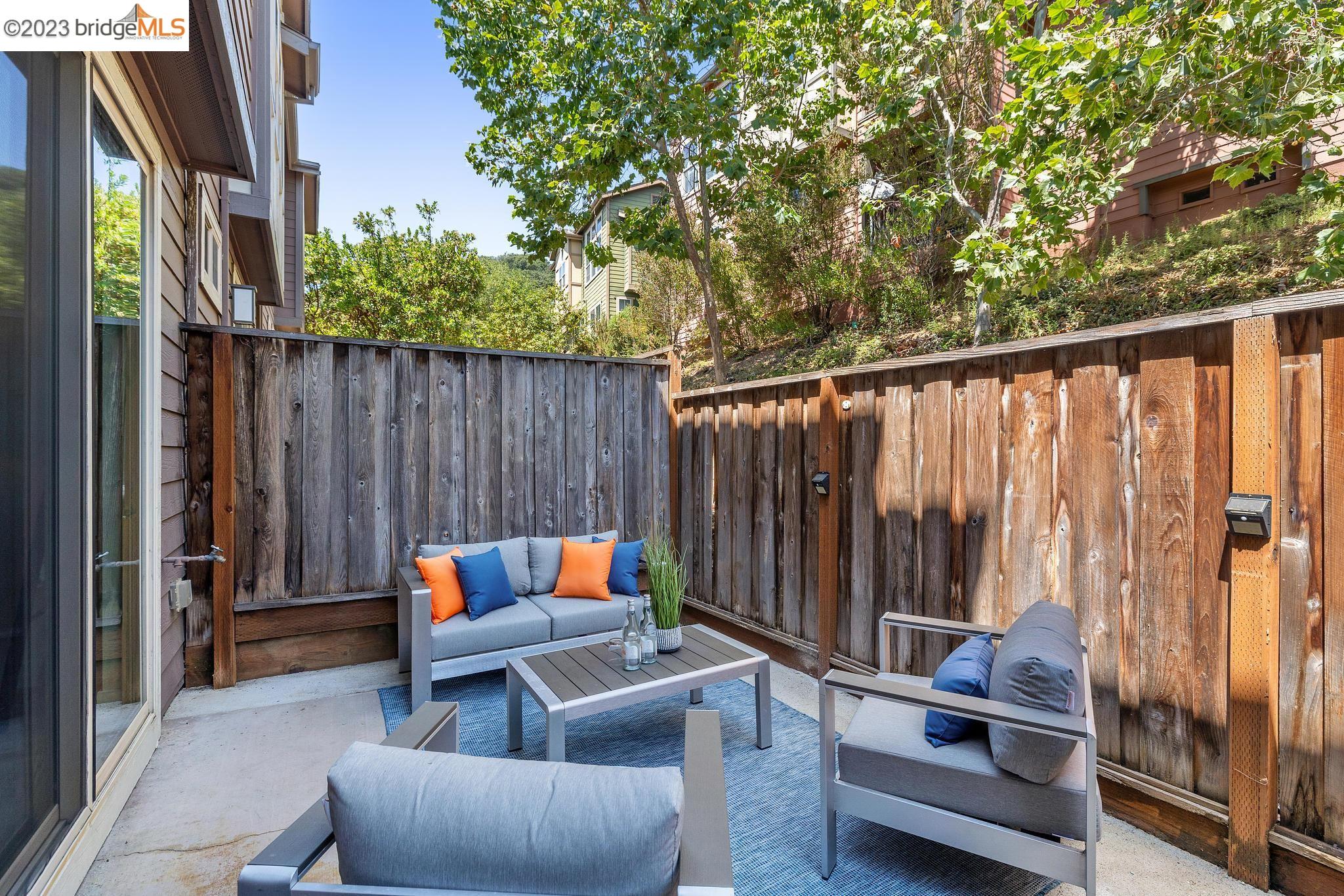 6049 Old Quarry Loop
