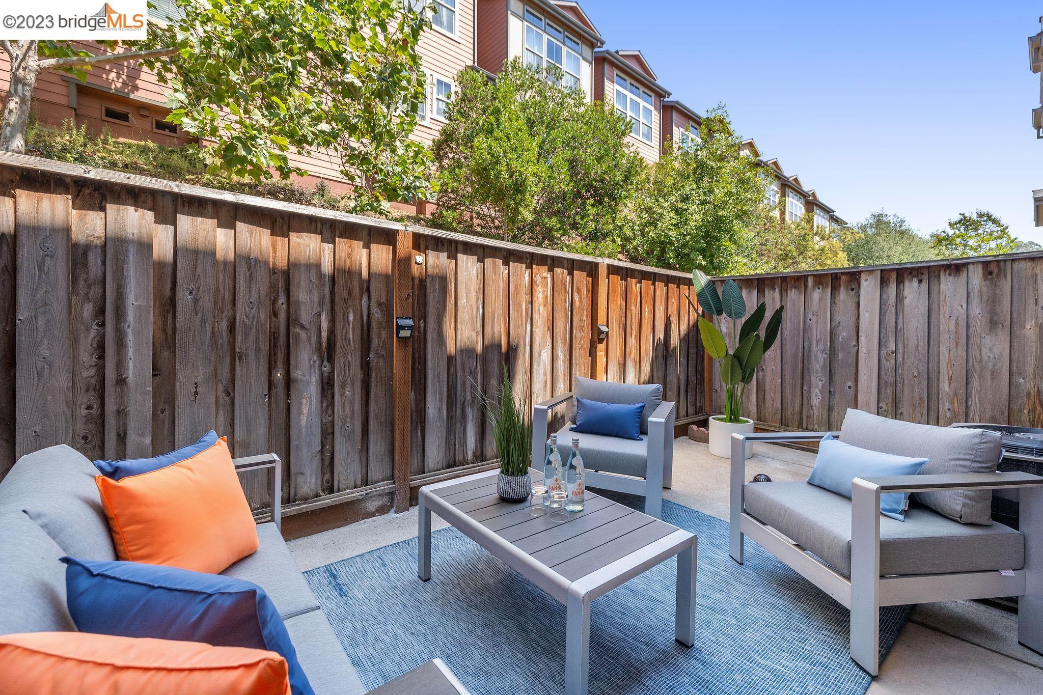 6049 Old Quarry Loop