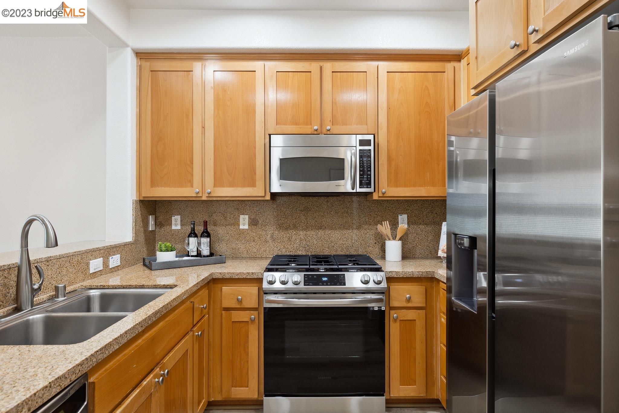 6049 Old Quarry Loop