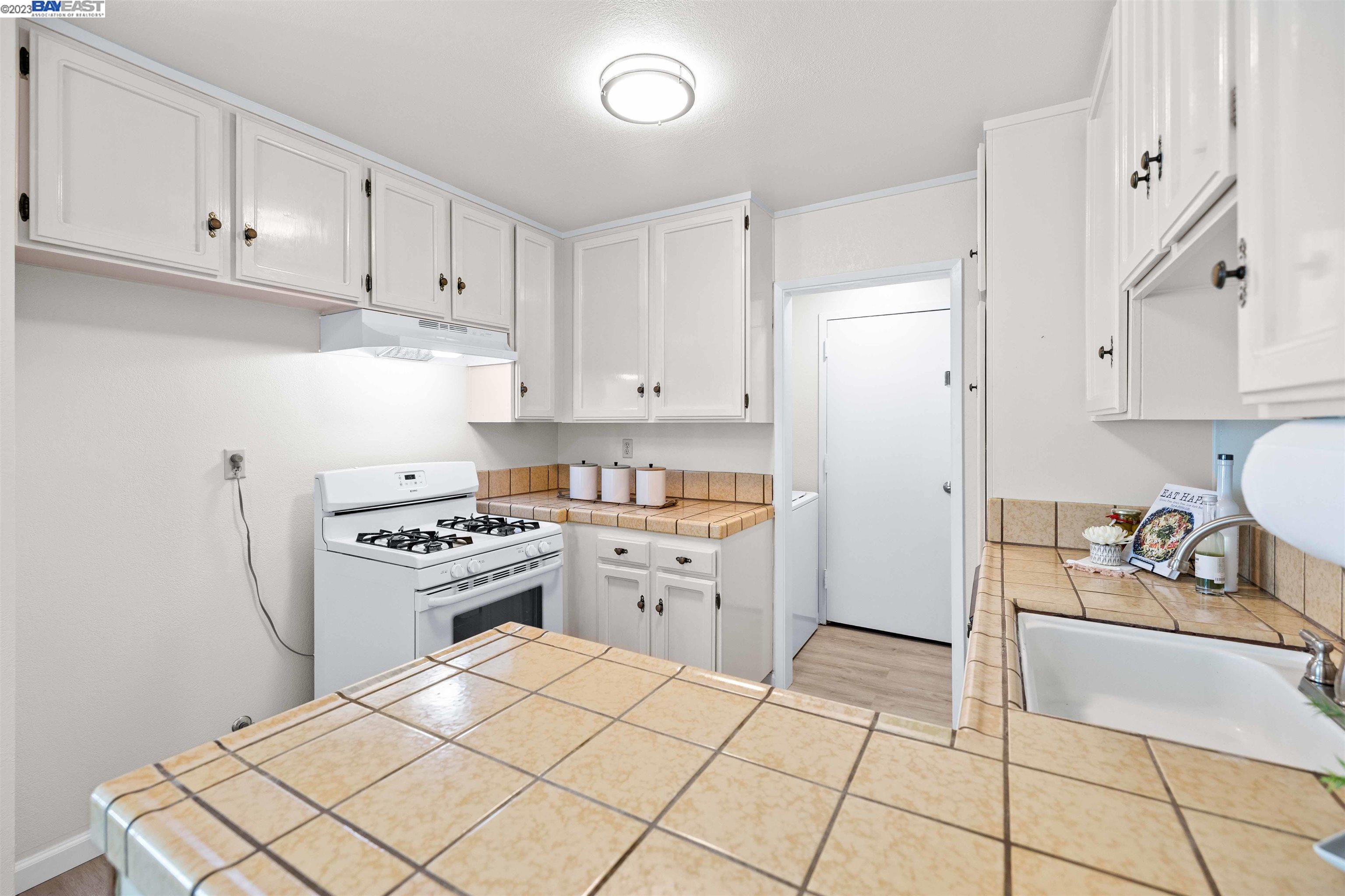 31011 Everett Ct Unit: 3