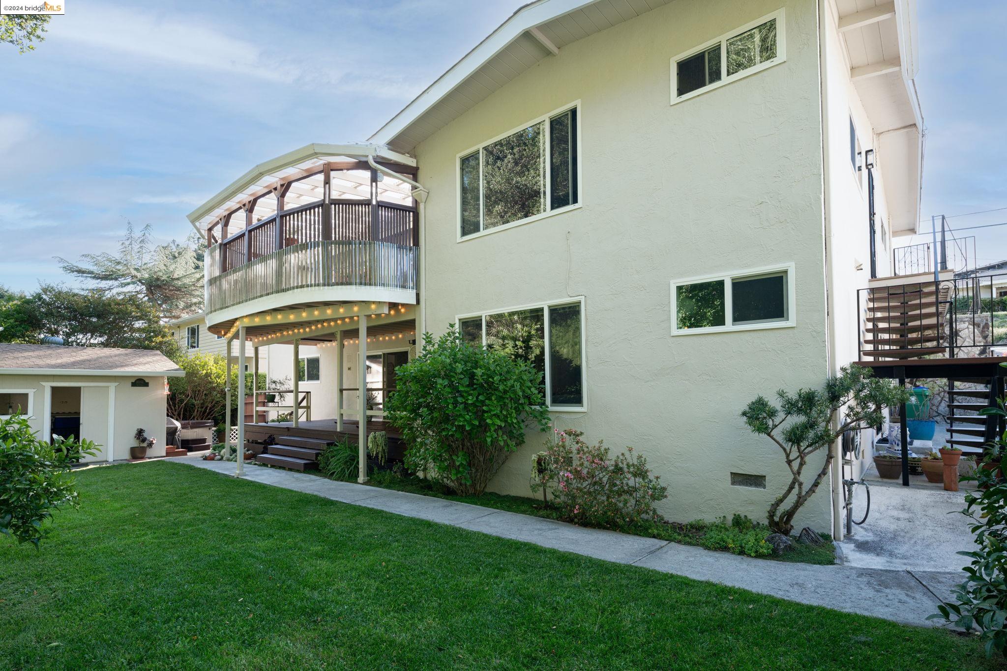 5412 Sobrante Ave