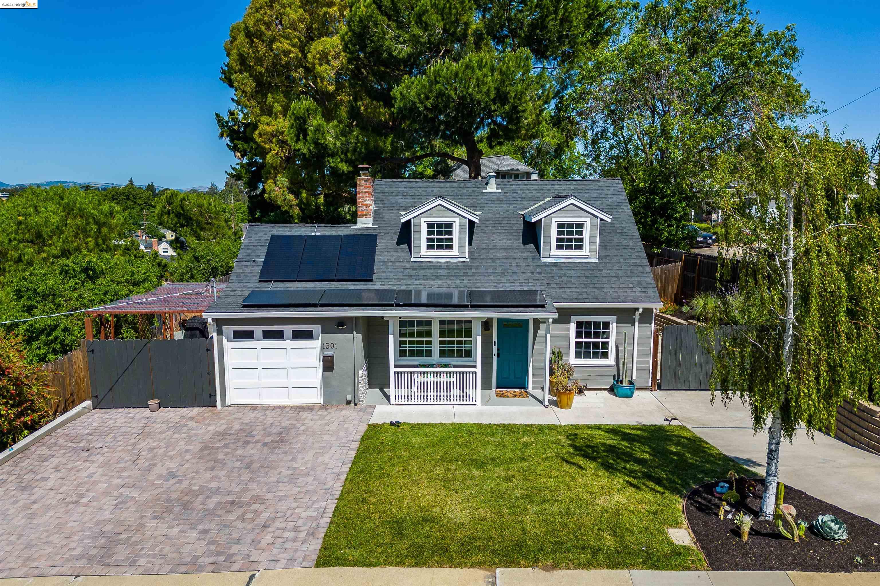 1301 Windermere Way