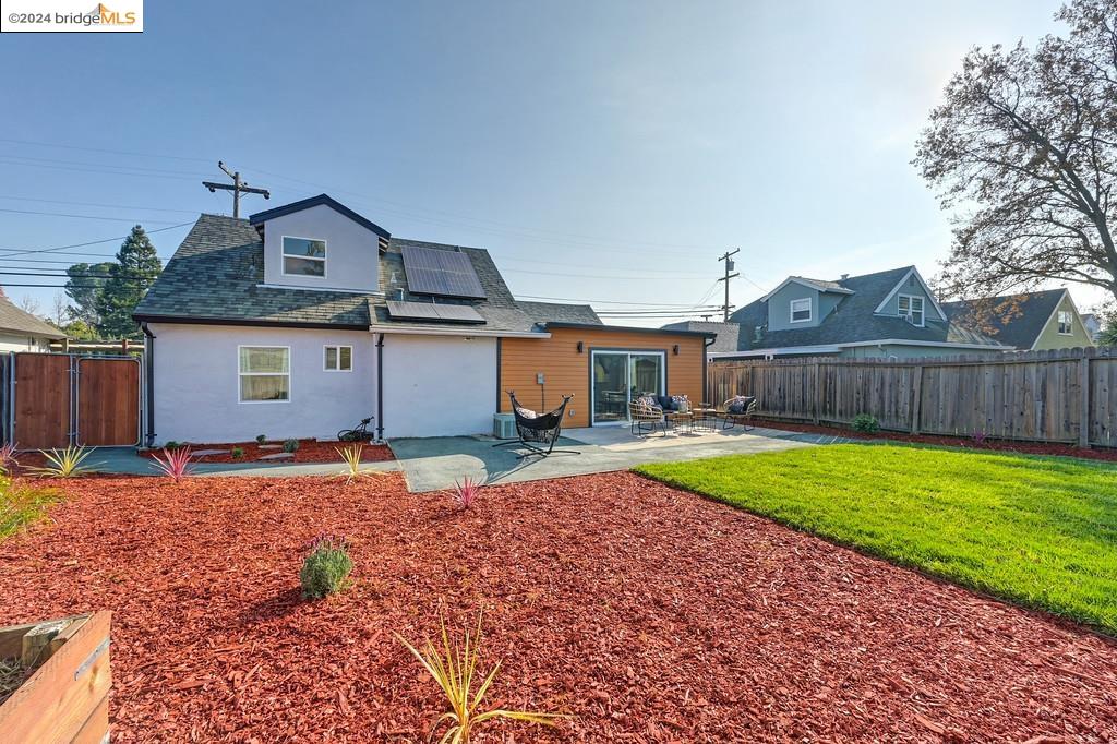 1431 Cape Cod Way