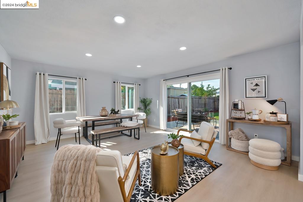 1431 Cape Cod Way