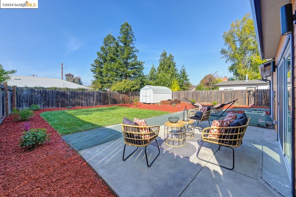 1431 Cape Cod Way