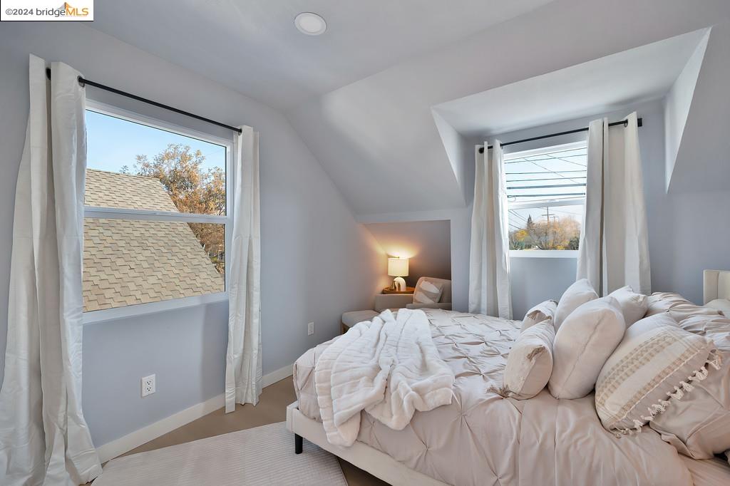 1431 Cape Cod Way