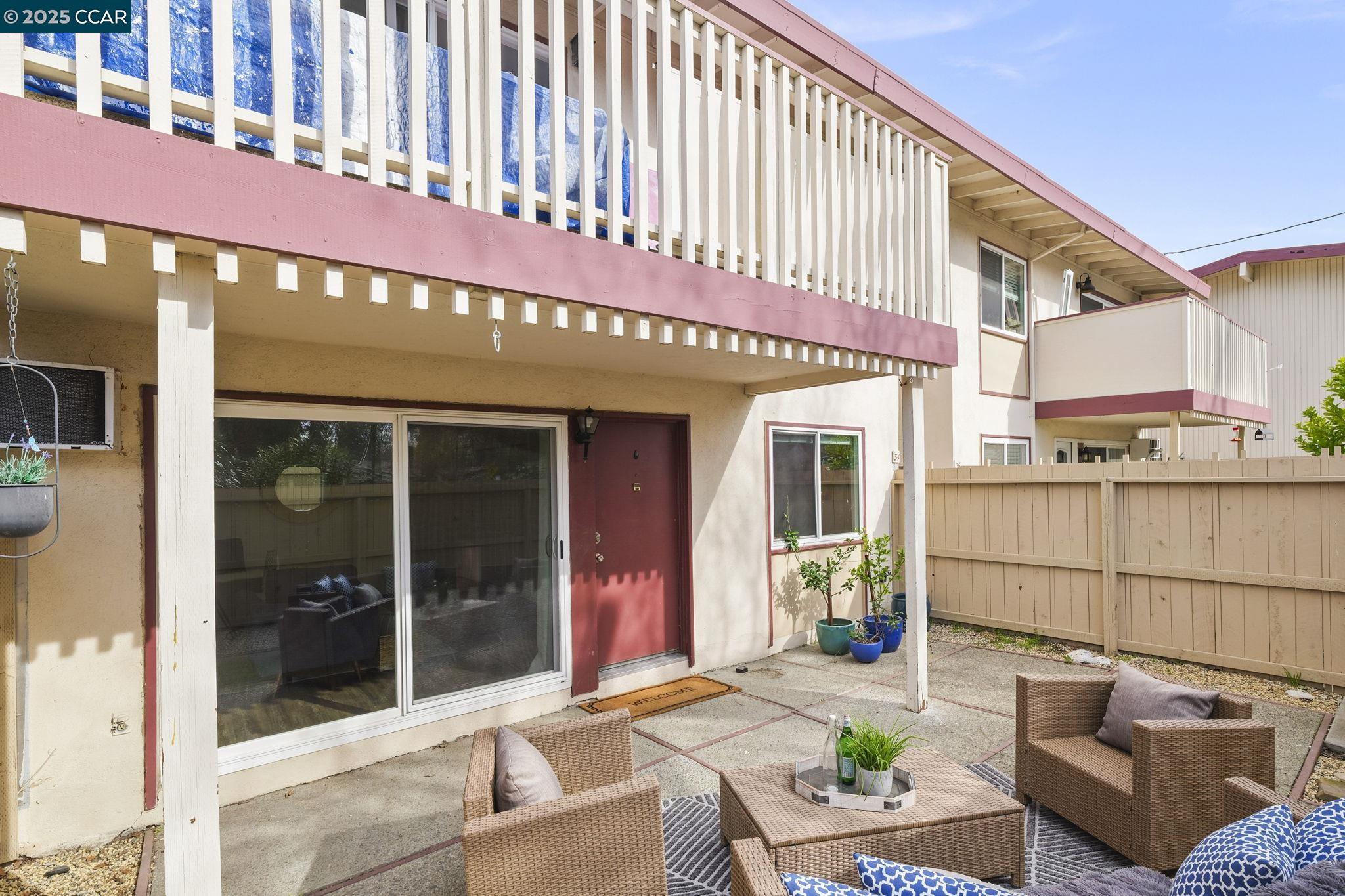 2180 Geary Rd # 33