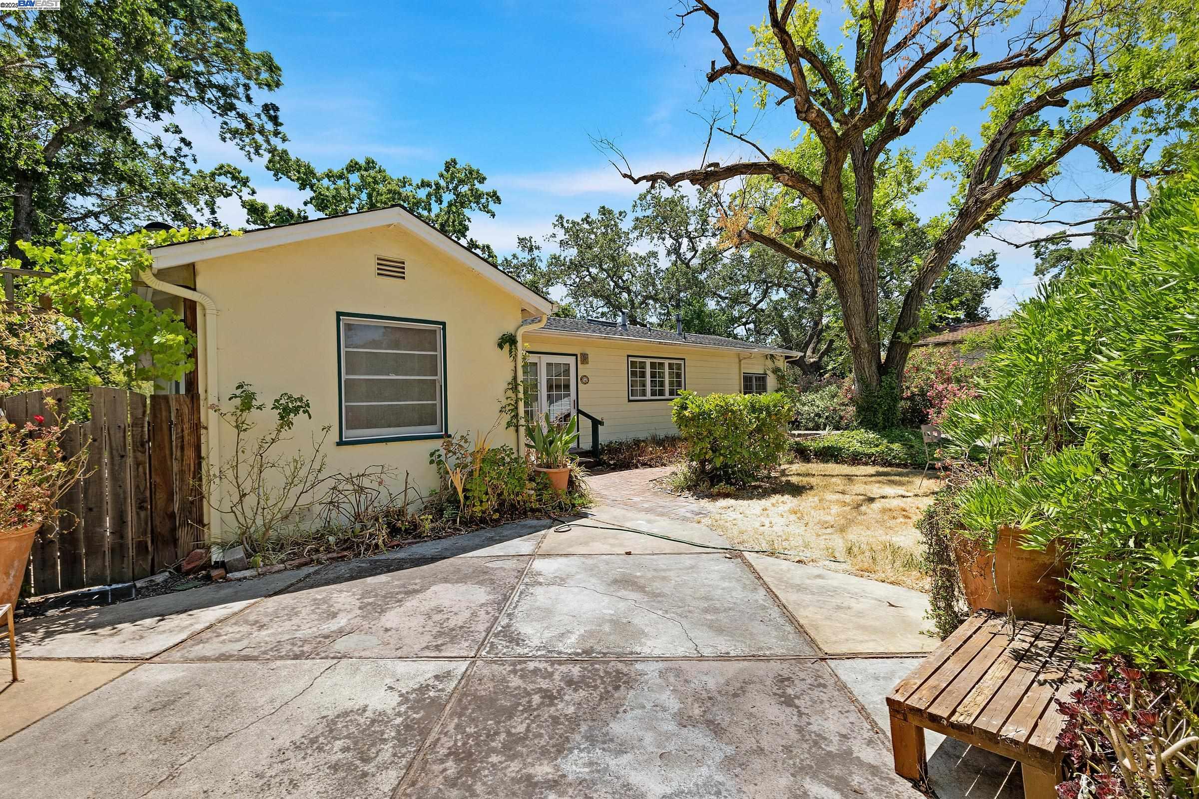 161 Bales Dr