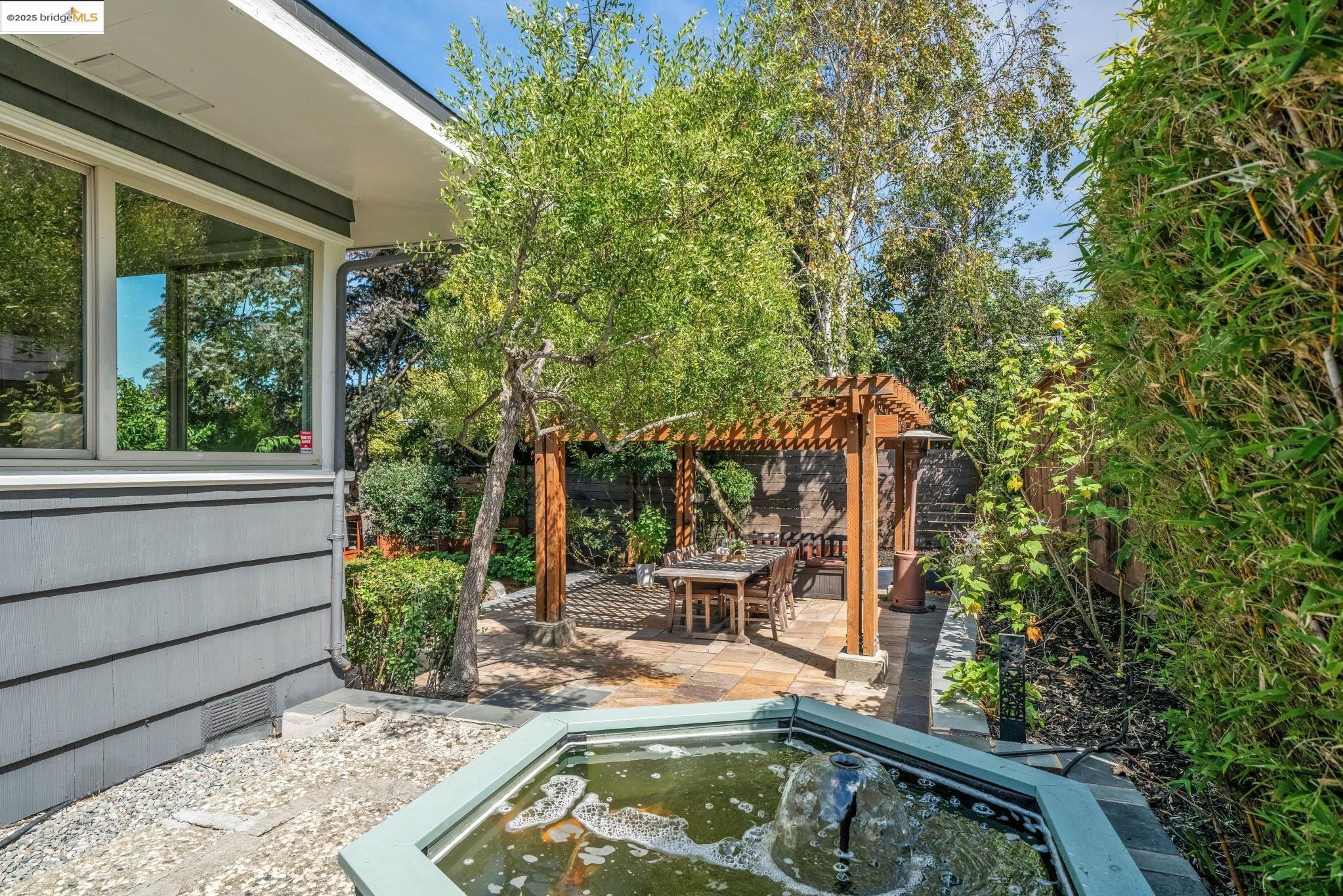 6545 Alta Vista Dr