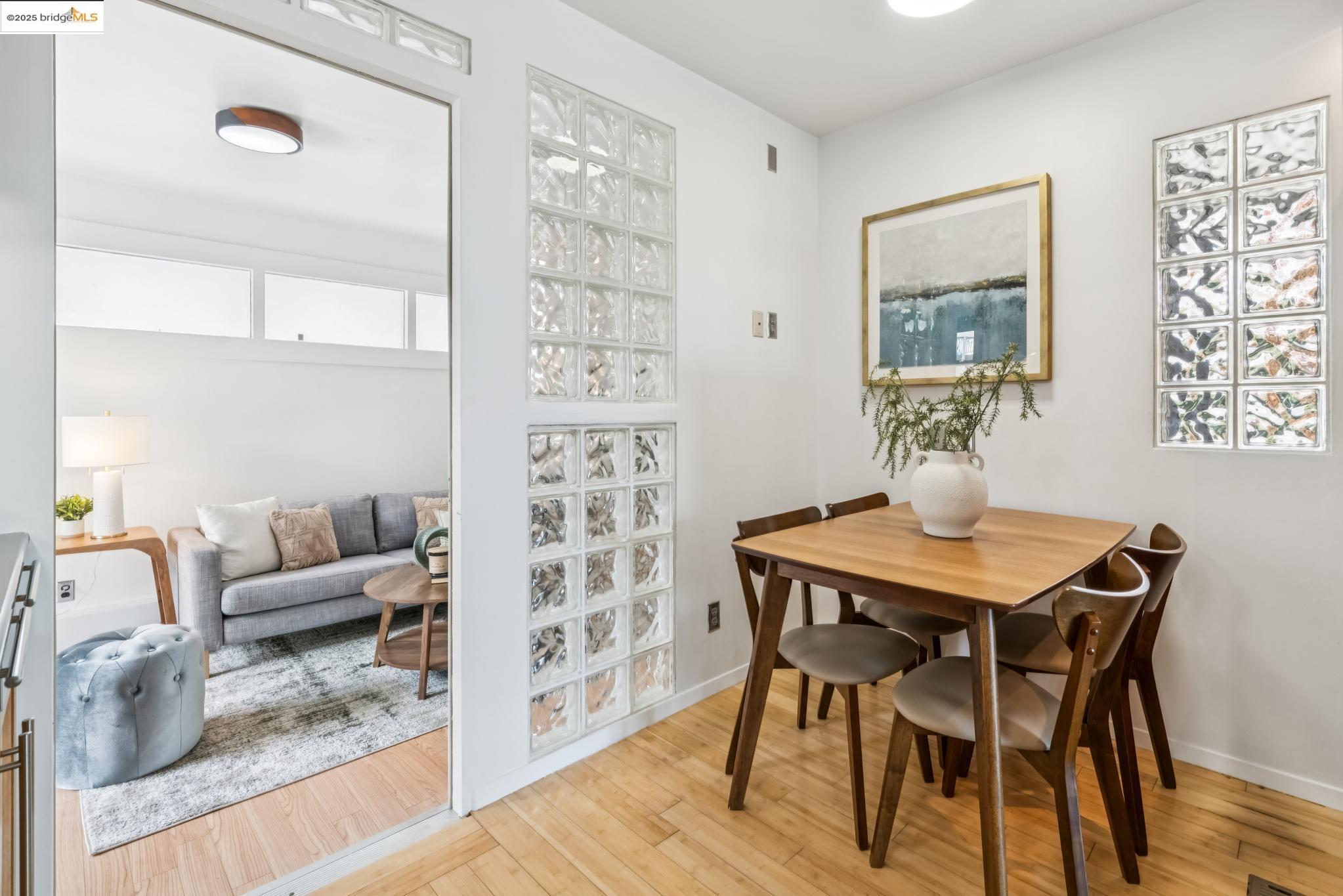 6545 Alta Vista Dr