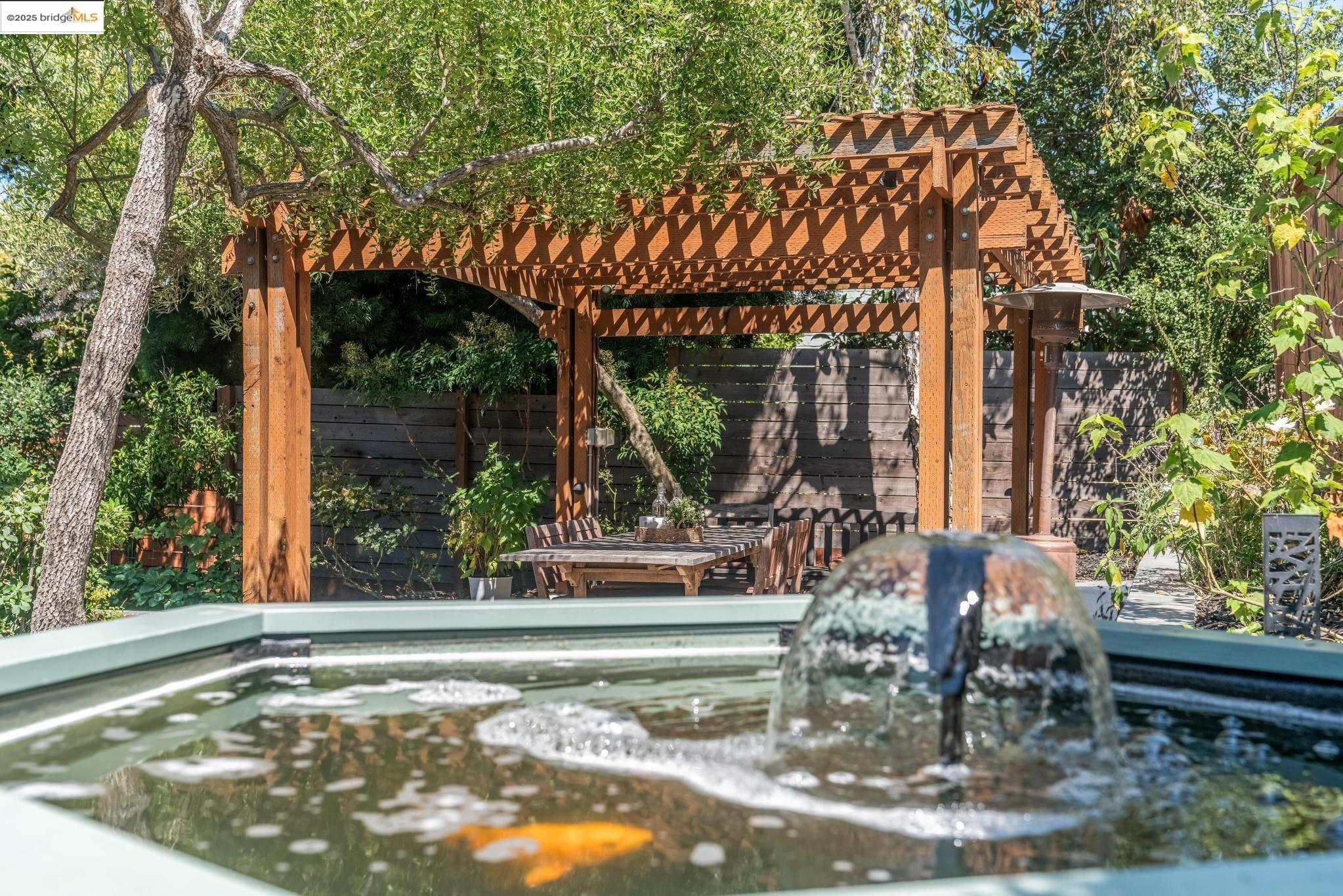 6545 Alta Vista Dr