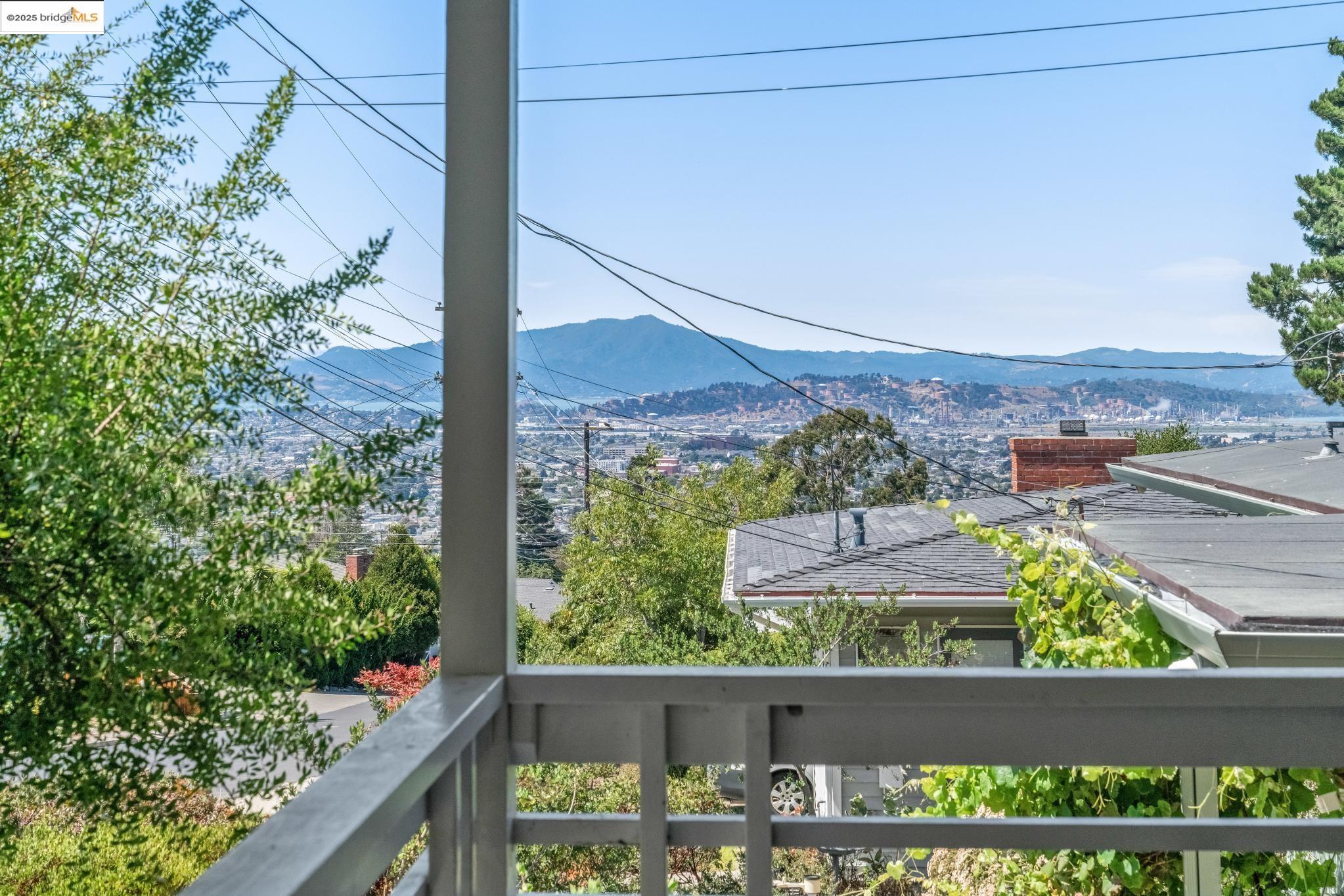 6545 Alta Vista Dr