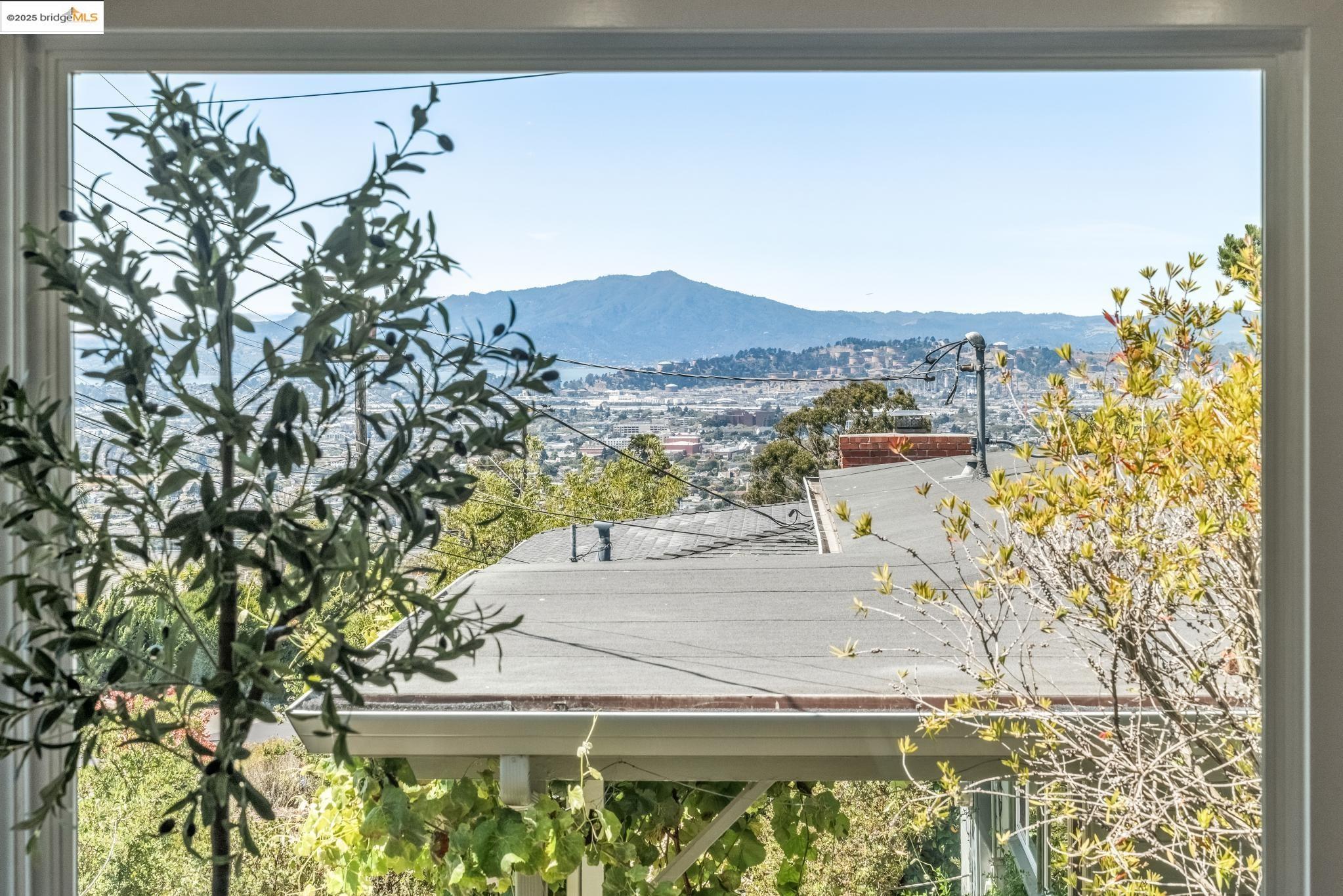 6545 Alta Vista Dr