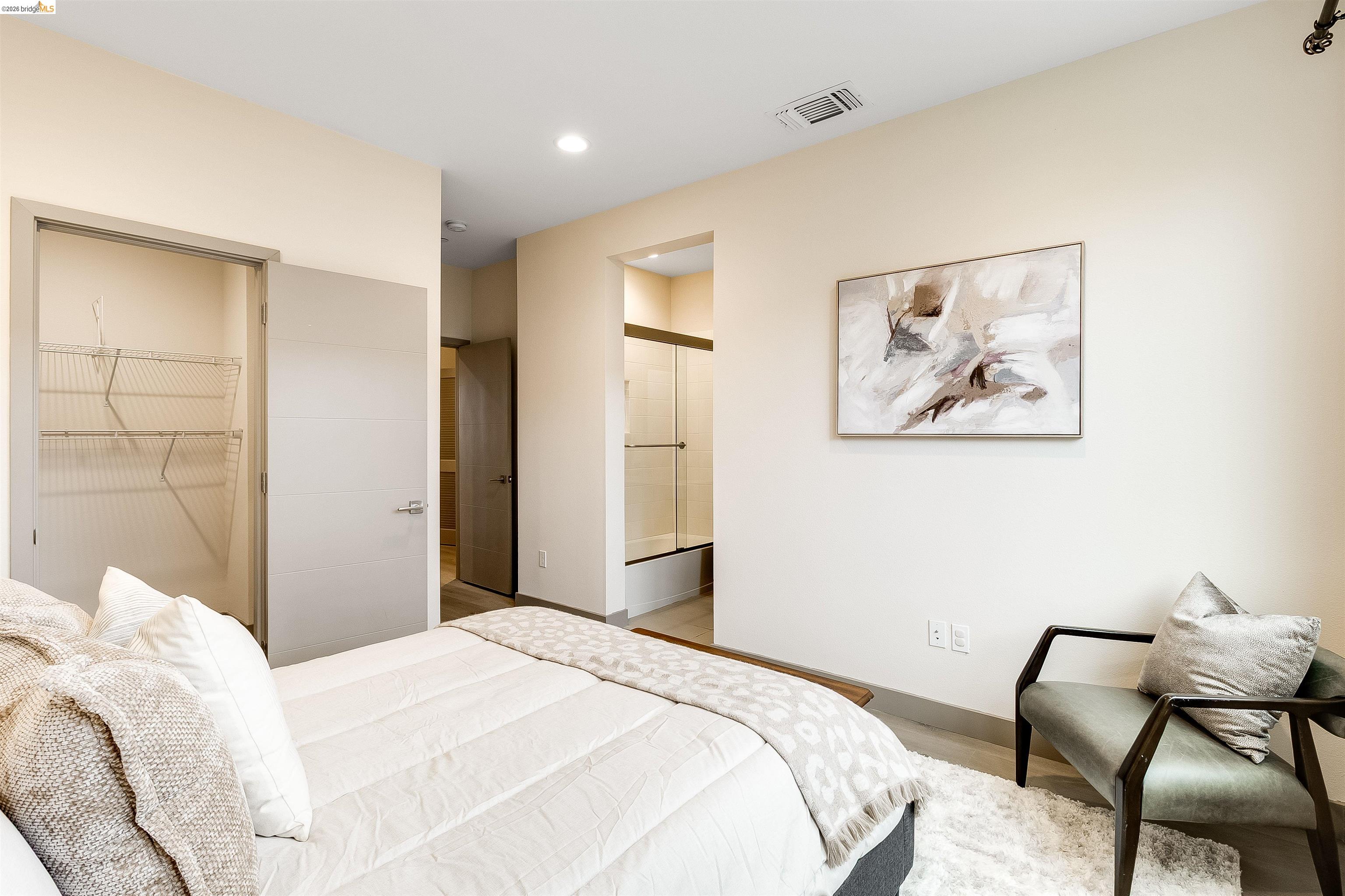 1357 Pullman