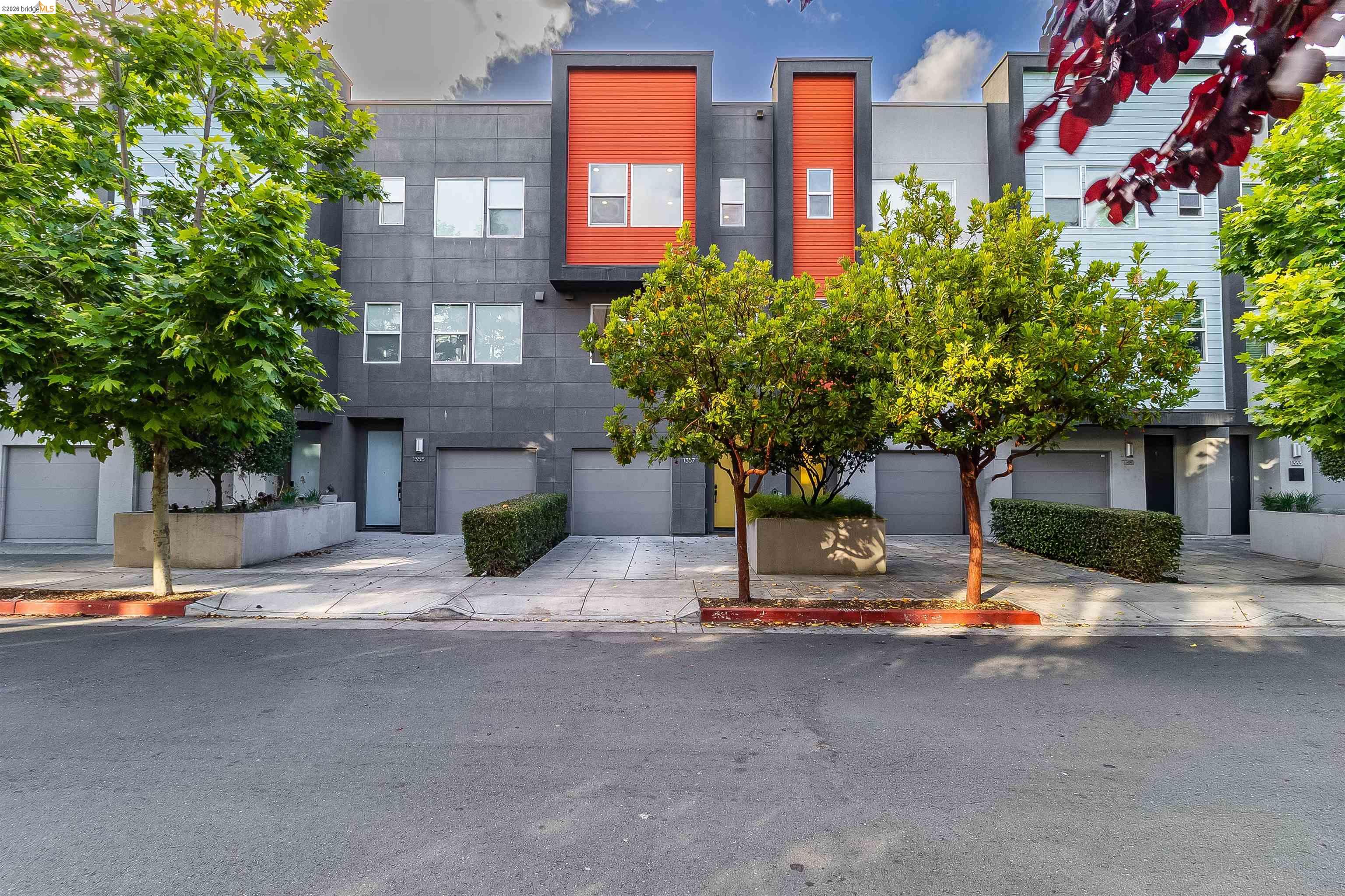 1357 Pullman