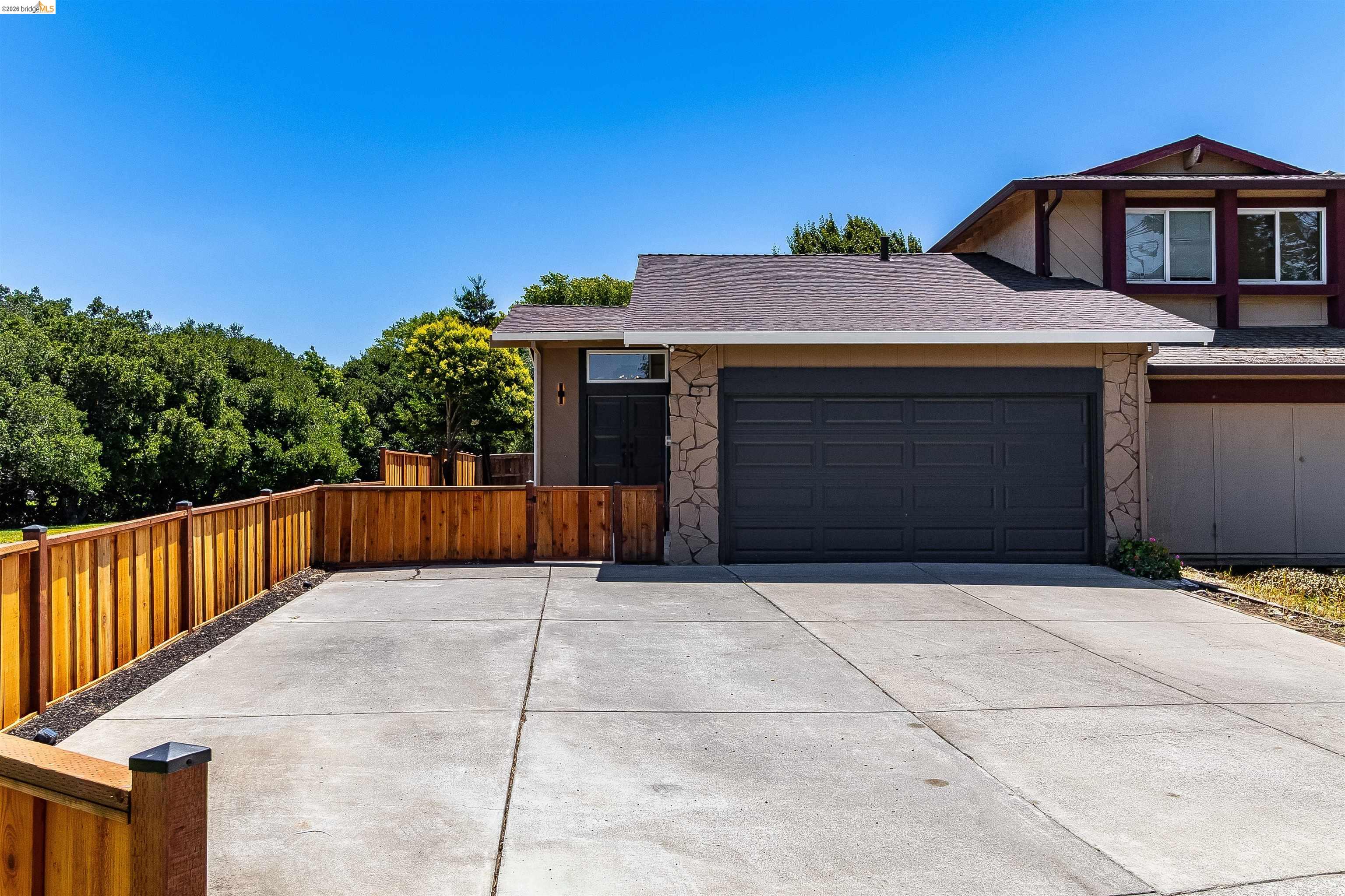 4901 Jennings Ct