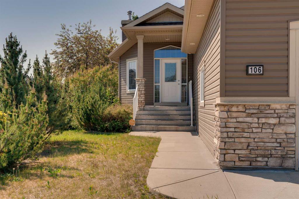 106 Thornbird Way SE