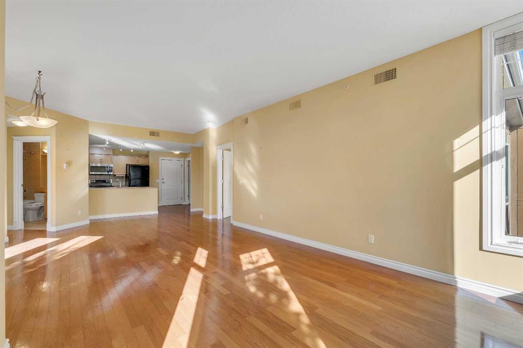 2121 98 Avenue SW Unit: 305