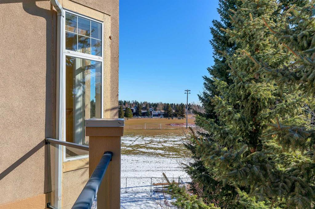 2121 98 Avenue SW Unit: 305
