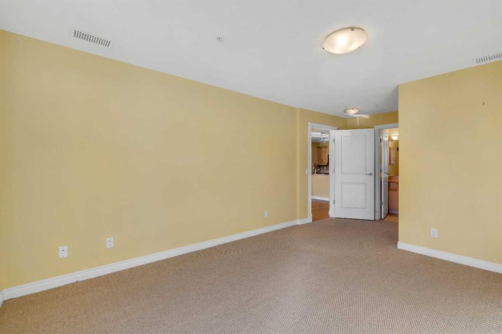 2121 98 Avenue SW Unit: 305