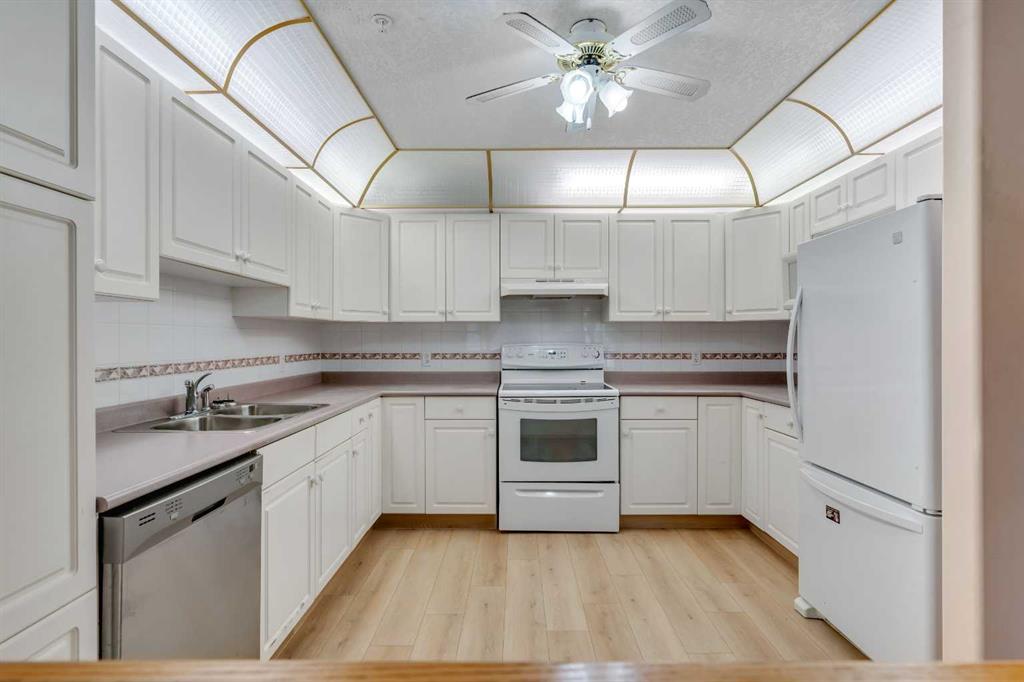 7239 Sierra Morena Boulevard SW Unit: 109