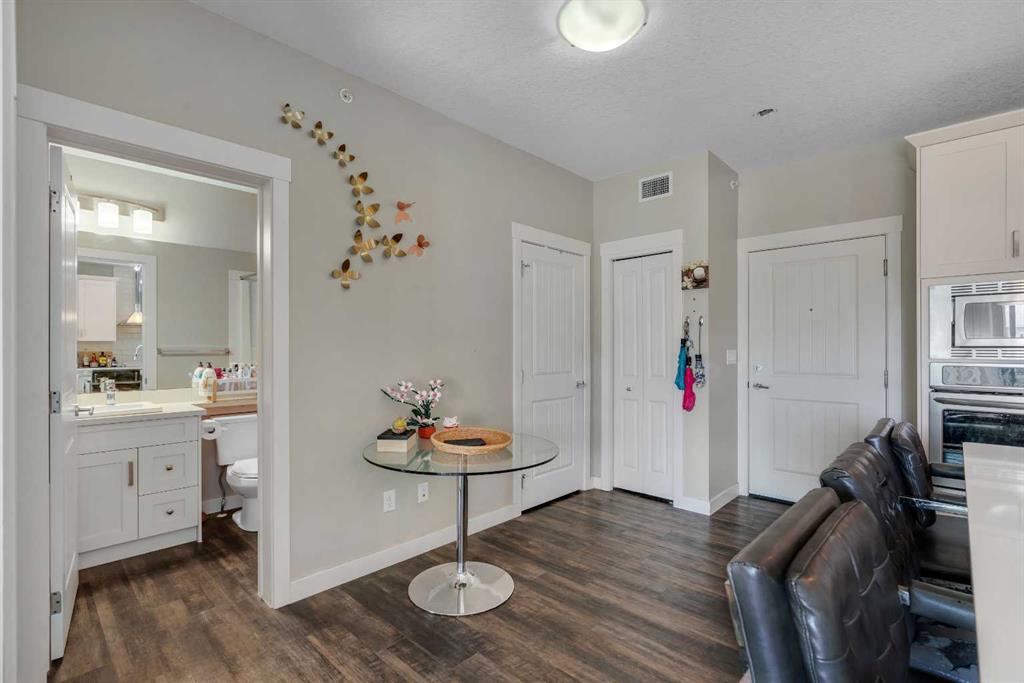 130 Auburn Meadows View SE Unit: 403