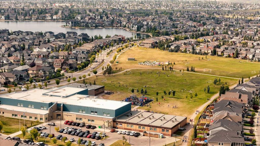 130 Auburn Meadows View SE Unit: 403