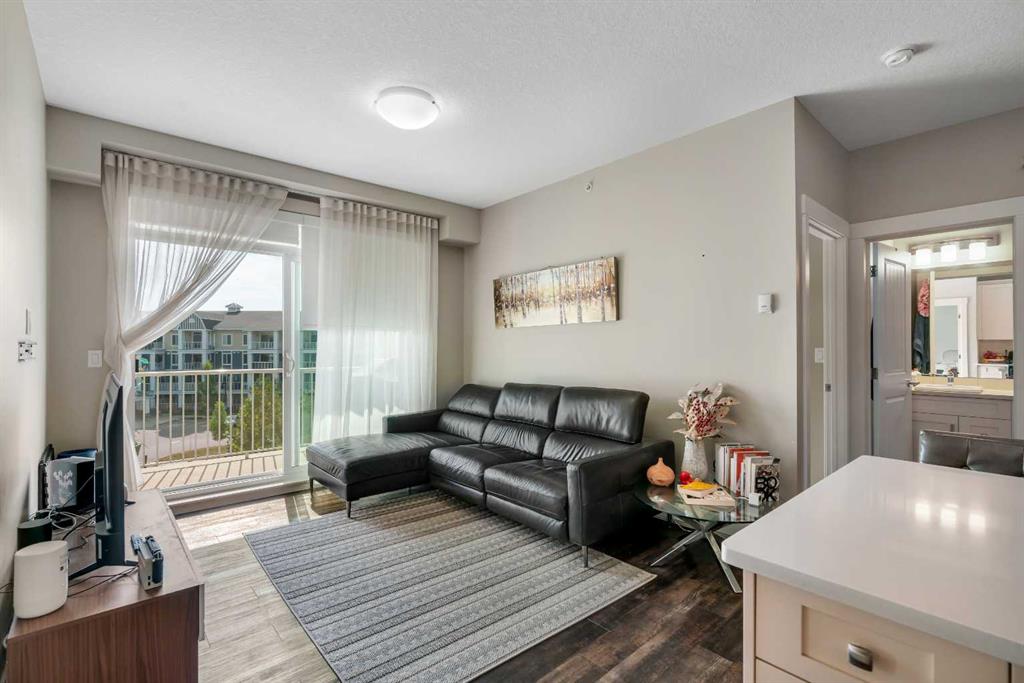 130 Auburn Meadows View SE Unit: 403