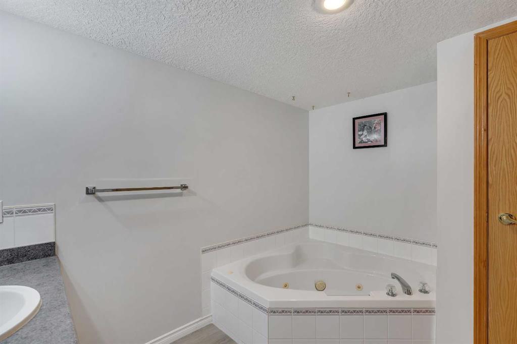 7229 Sierra Morena Boulevard SW Unit: 122