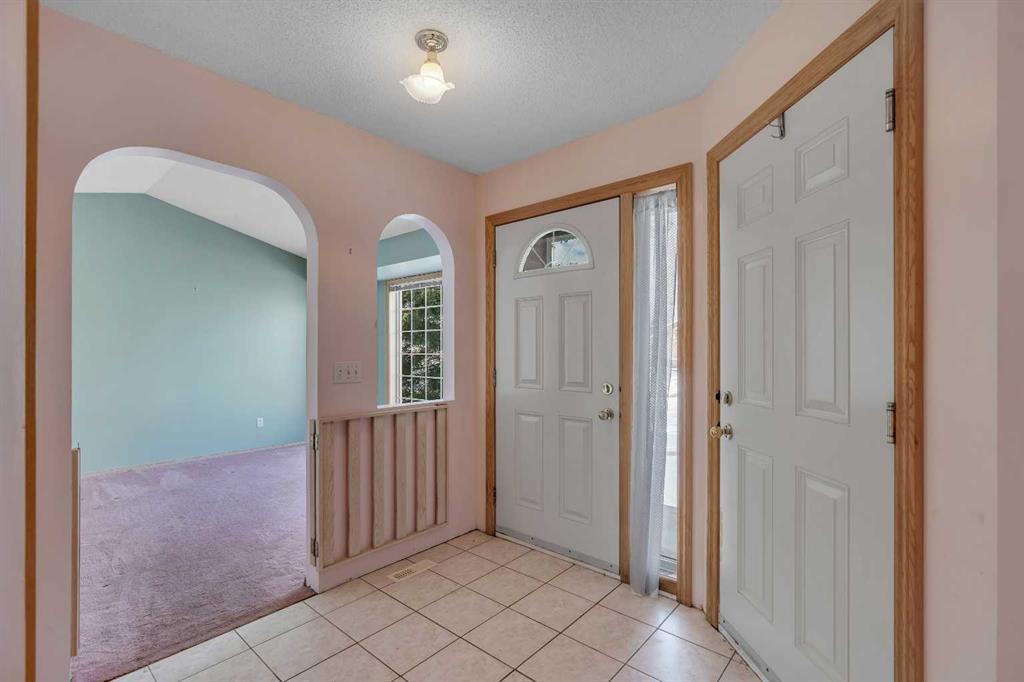 12 Hawkland Crescent NW