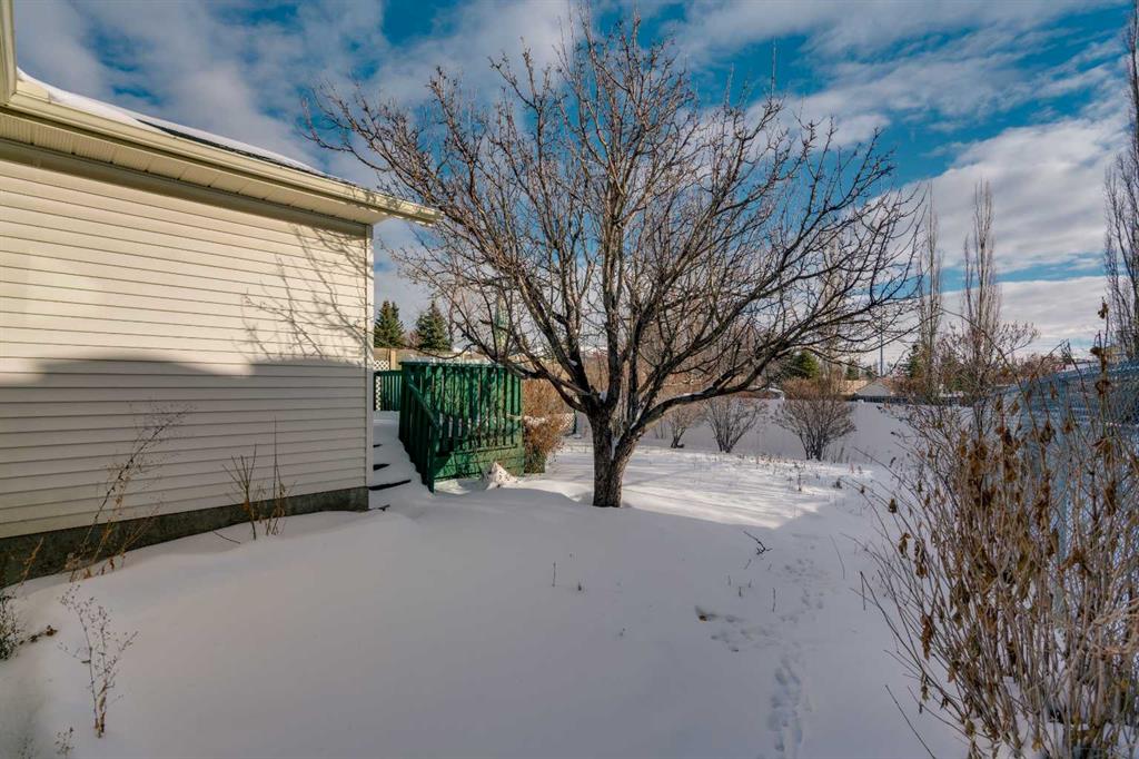 12 Hawkland Crescent NW