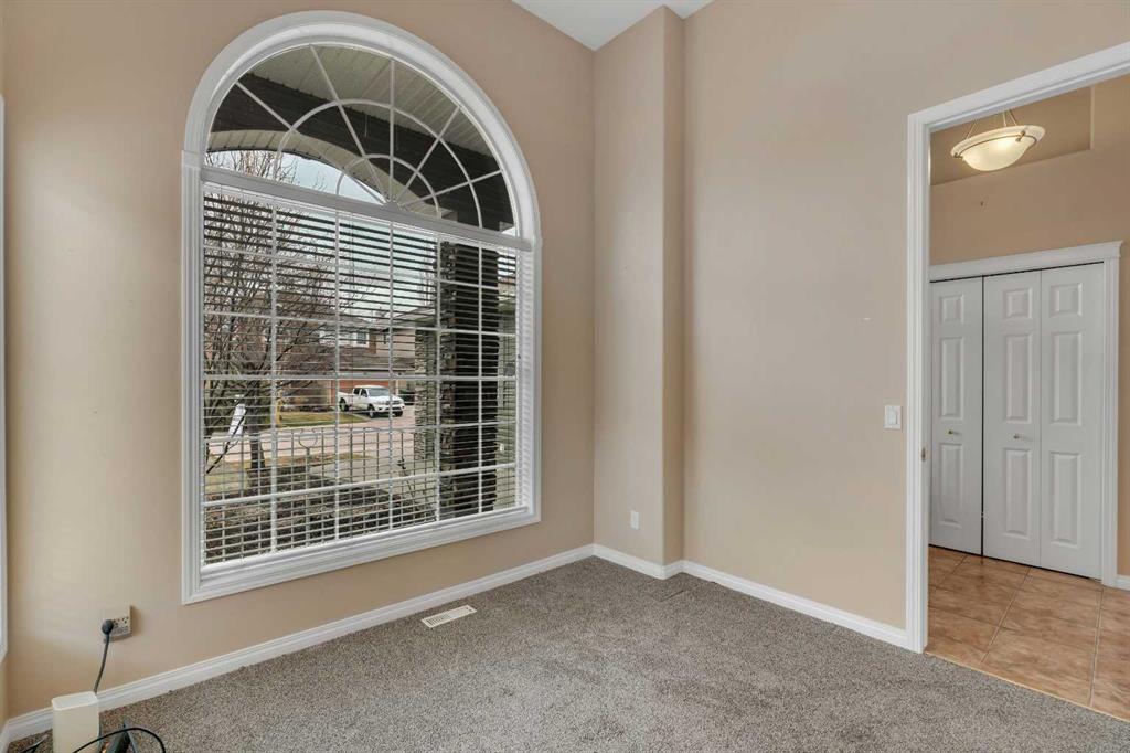 56 Royal Abbey Rise NW