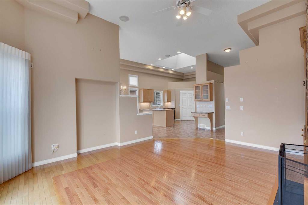 56 Royal Abbey Rise NW