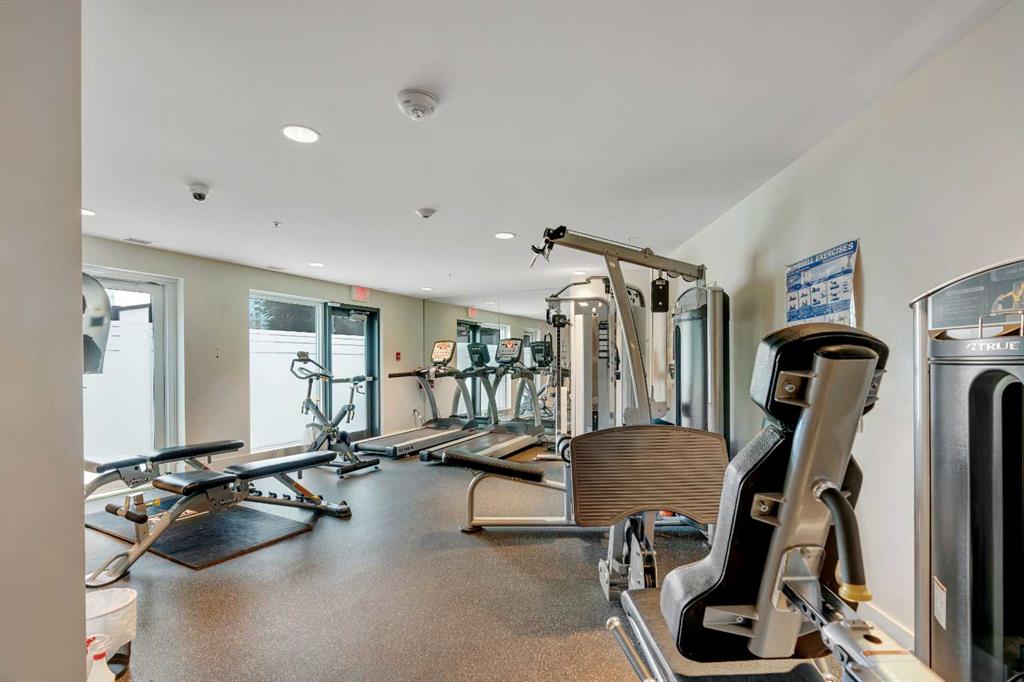 303 13 Avenue SW Unit: 1402