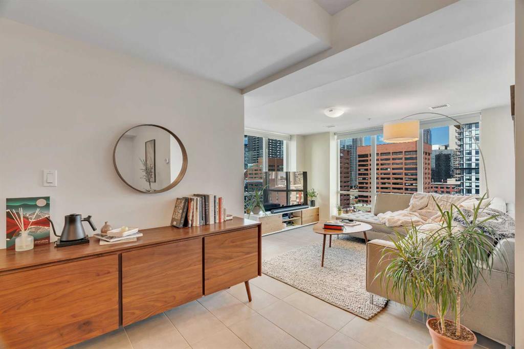 303 13 Avenue SW Unit: 1402