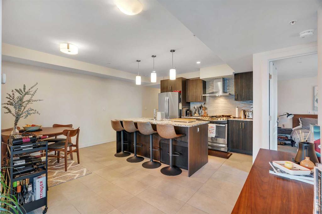 303 13 Avenue SW Unit: 1402