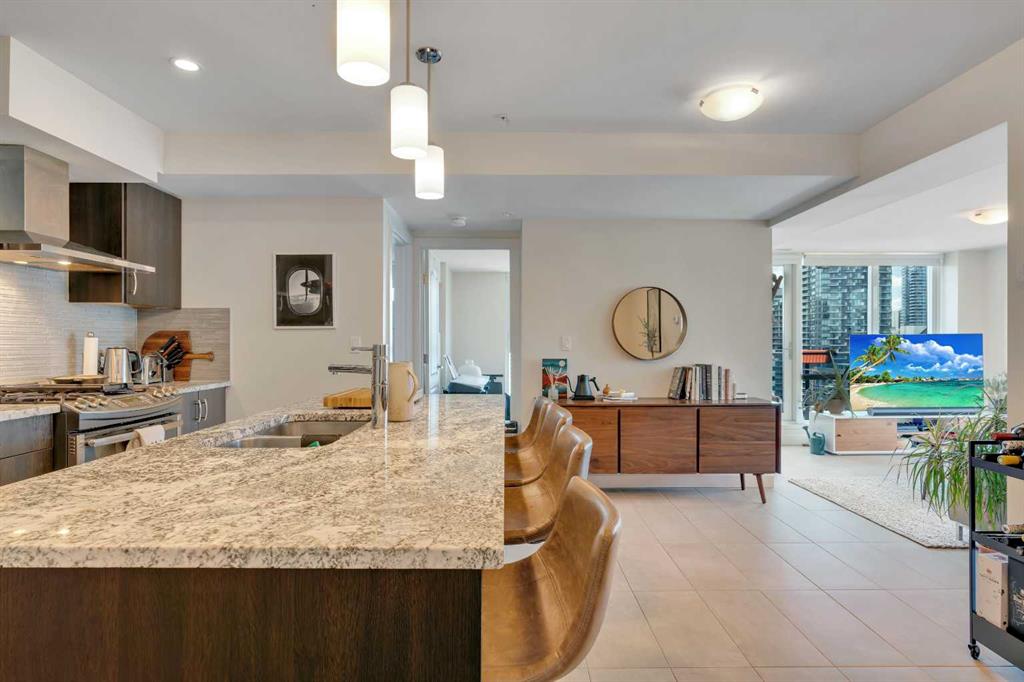 303 13 Avenue SW Unit: 1402