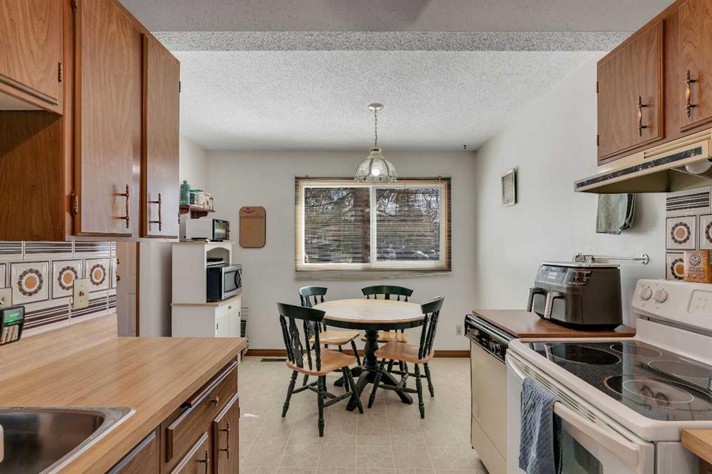 500 Allen Street Unit: 502