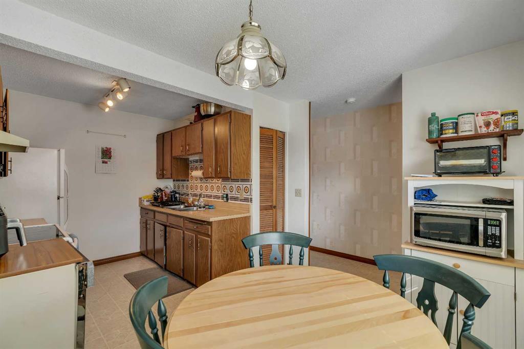500 Allen Street Unit: 502