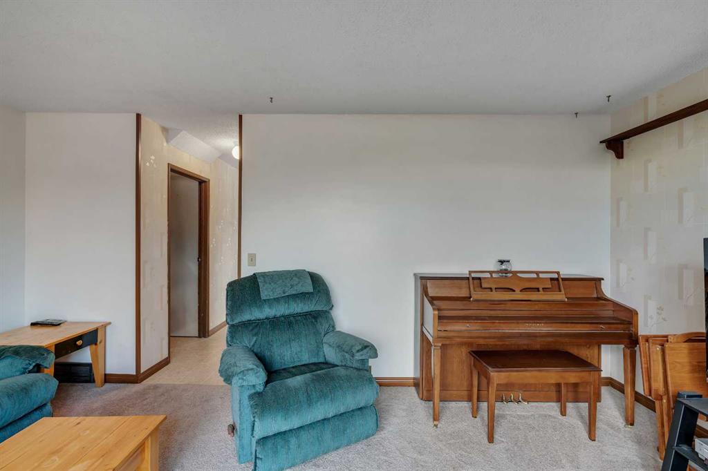 500 Allen Street Unit: 502