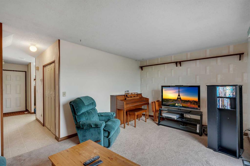500 Allen Street Unit: 502