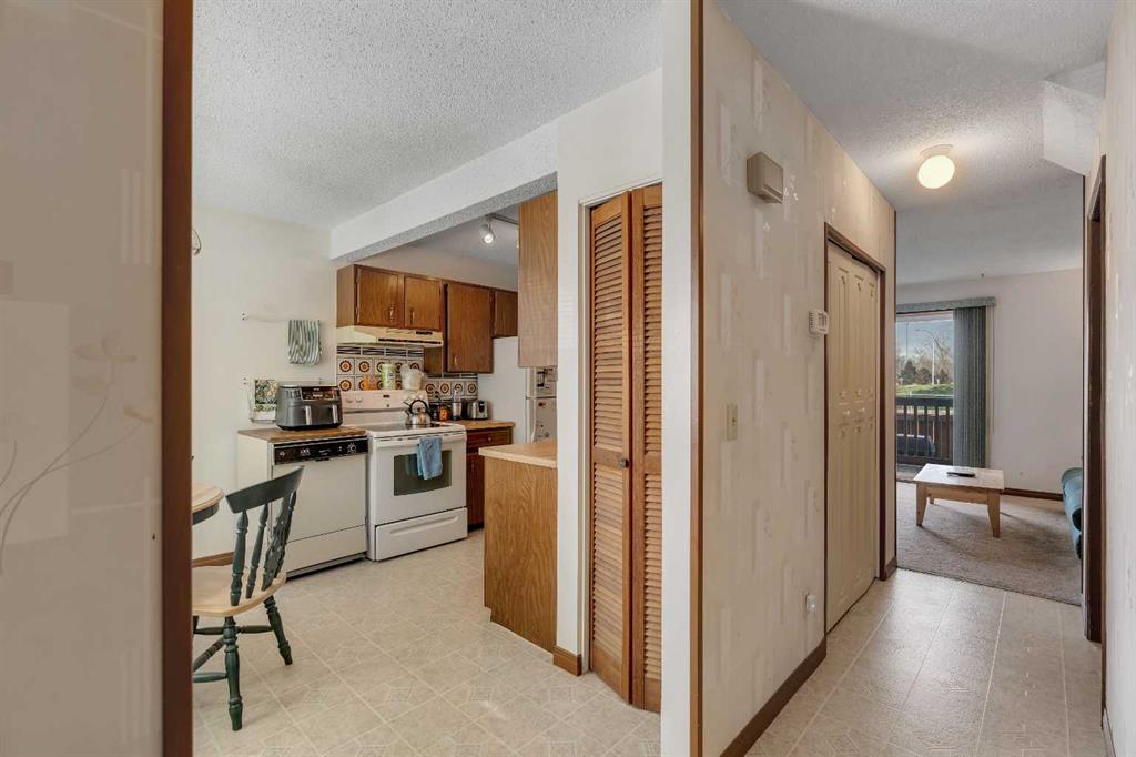 500 Allen Street Unit: 502