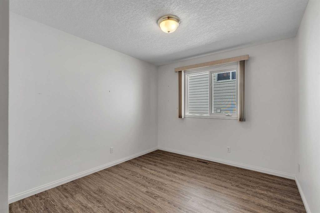 220 Cimarron Court