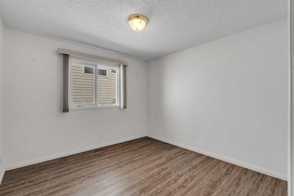 220 Cimarron Court