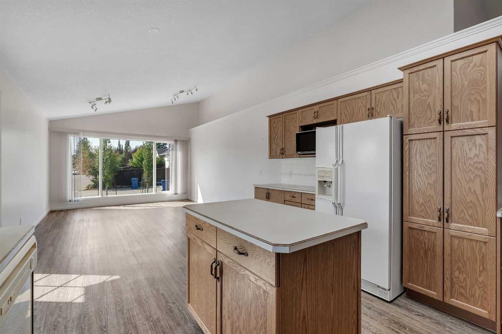 220 Cimarron Court